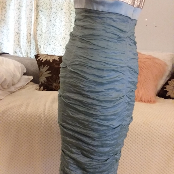 Nicole Miller cocktail party dress - Picture 4 of 8